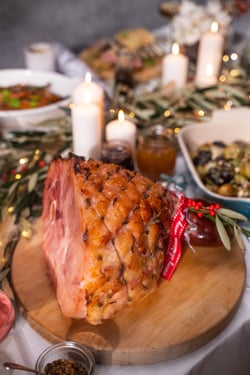 Classic orange glazed ham _table Hero_HR